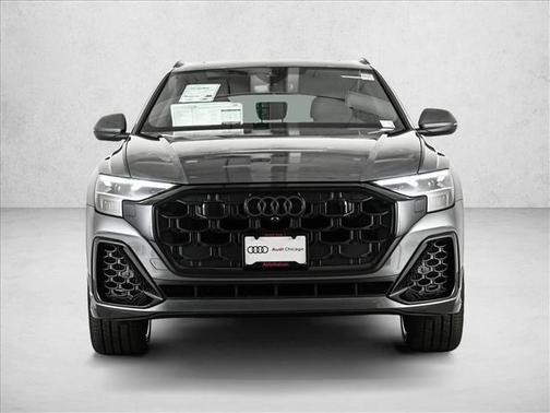 Daytona Gray Pearl 2026 Audi Q8 Premium Plus
