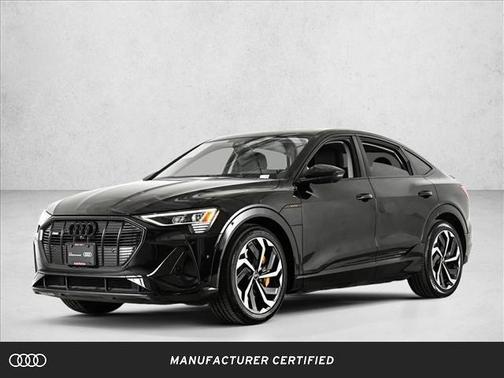 Mythos Black Metallic 2022 Audi e-tron S line Premium