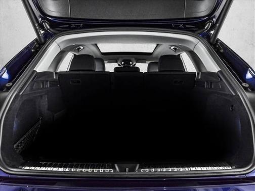 Navarra Blue Metallic 2025 Audi Q5 2.0T quattro Premium