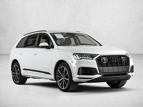 2023 Audi Q7 55 Premium Plus