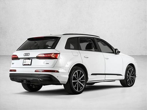 2023 Audi Q7 55 Premium Plus