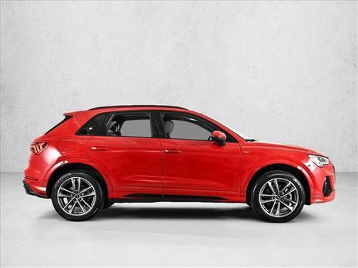 2023 Audi Q3 45 S line Premium Plus