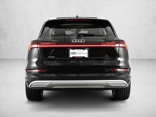 2019 Audi e-tron Prestige