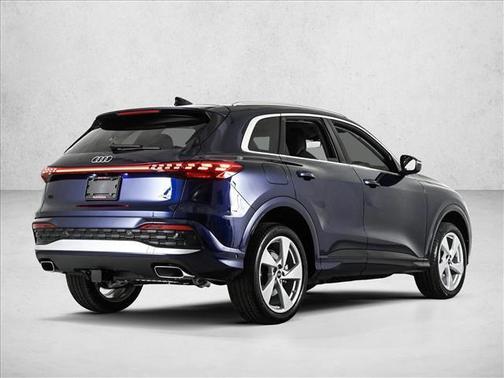 2025 Audi Q5 2.0T quattro Premium