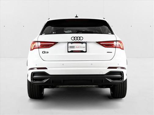 2025 Audi Q3 45 S line Premium