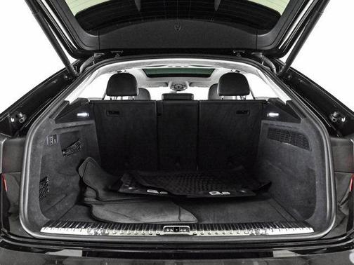 2023 Audi Q8 55 Prestige