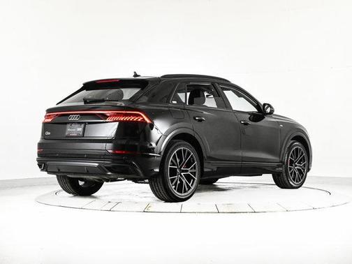 2023 Audi Q8 55 Prestige
