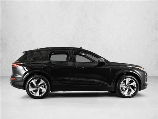 2025 Audi Q6 e-tron Premium