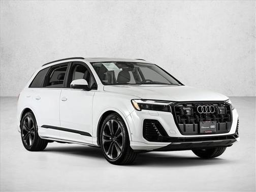 2026 Audi Q7 55 Premium