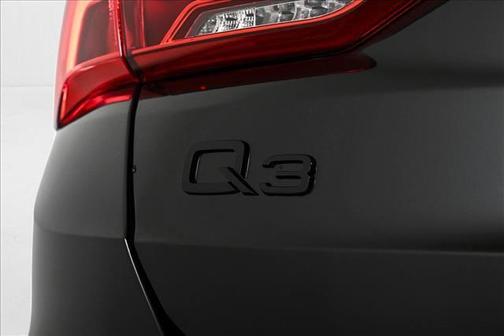 2025 Audi Q3 45 S line Premium