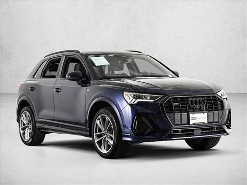 Navarra Blue Metallic 2024 Audi Q3 45 S line Premium