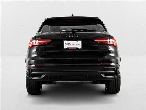 2025 Audi Q3 45 S line Premium