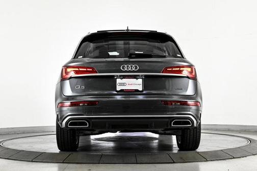 2025 Audi Q5 45 S line quattro Premium