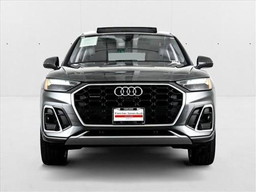 2025 Audi Q5 45 S line quattro Premium