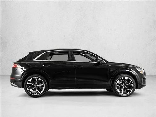 2019 Audi Q8 Premium