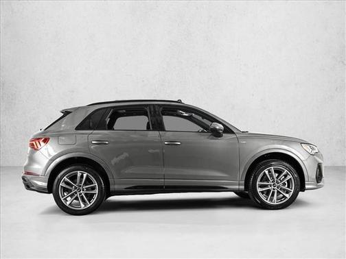 2025 Audi Q3 45 S line Premium