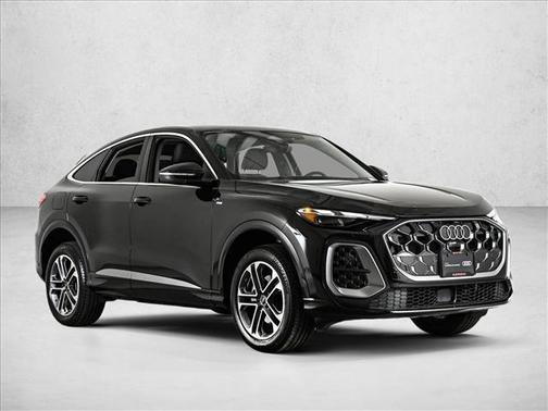 Mythos Black Metallic 2025 Audi Q5 2.0T Premium