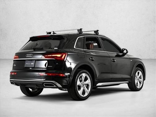 2025 Audi Q5 45 S line quattro Premium