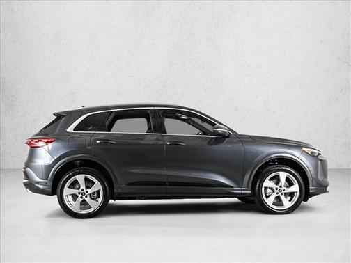 2025 Audi Q5 2.0T quattro Premium