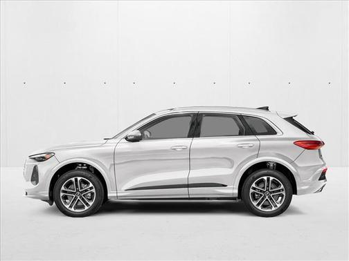 White 2026 Audi Q5