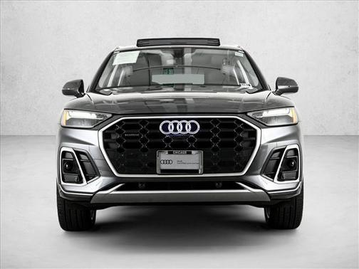 2025 Audi Q5 45 S line quattro Premium