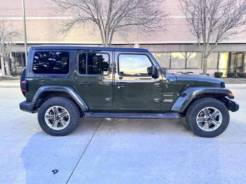 2021 Jeep Wrangler Unlimited Sahara