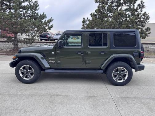 SARGE GREEN 2021 Jeep Wrangler Unlimited Sahara