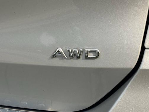 Silver 2018 Nissan Rogue S