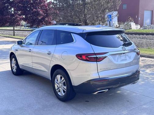 2020 Buick Enclave FWD Essence