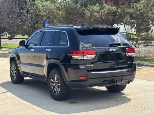 Black 2020 Jeep Grand Cherokee Limited X