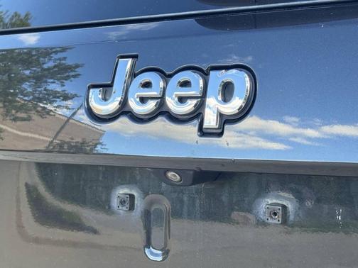 Black 2014 Jeep Grand Cherokee Limited