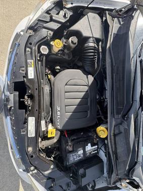 Off White 2016 Dodge Grand Caravan AVP/SE