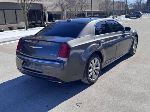 2015 Chrysler 300 S