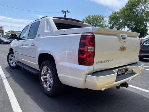 2013 Chevrolet Avalanche LTZ