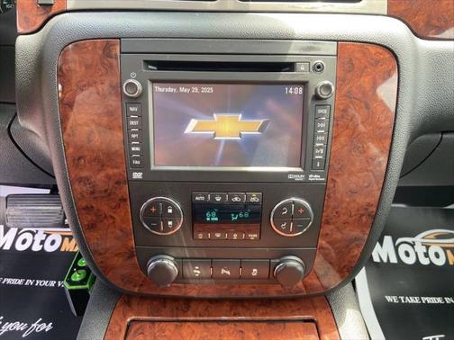 2013 Chevrolet Avalanche LTZ