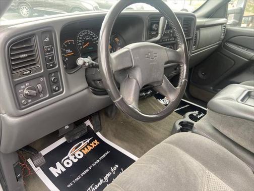 2004 Chevrolet Silverado 2500 LS H/D Crew Cab