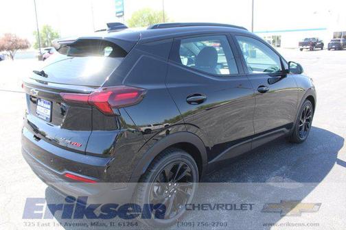Mosaic Black Metallic 2027 Chevrolet Bolt RS