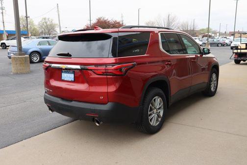 2022 Chevrolet Traverse LT Cloth