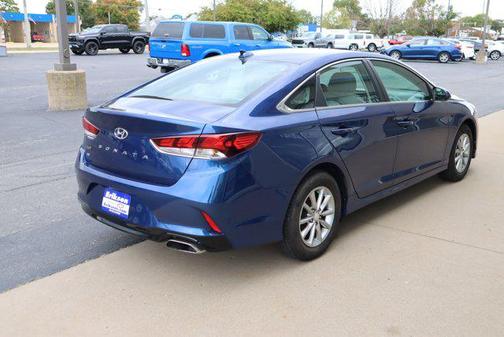 2019 Hyundai SONATA SE