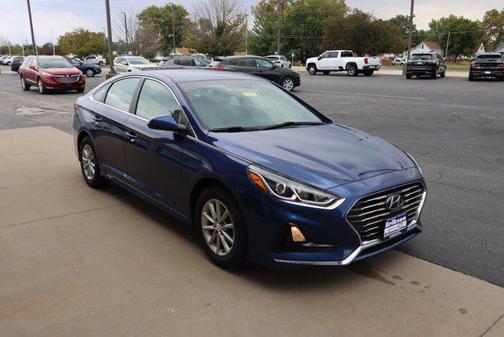 2019 Hyundai SONATA SE