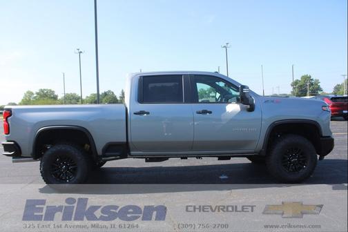 GXD/STERLINGGRA 2026 Chevrolet Silverado 2500 Crew Cab, Standard Bed, XR2, 4WD