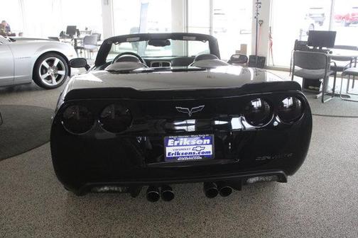 2005 Chevrolet Corvette Base