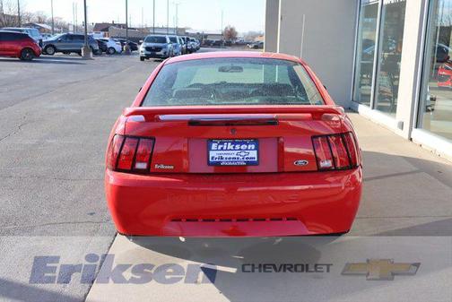 2003 Ford Mustang Base