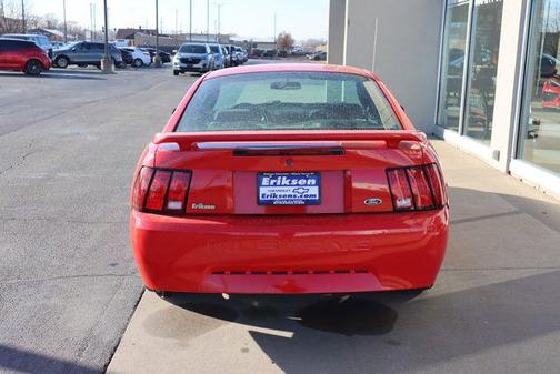 2003 Ford Mustang Base