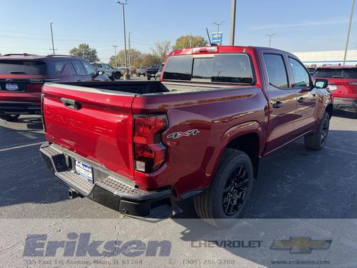 Radiant Red Tintcoat 2026 Chevrolet Colorado WT