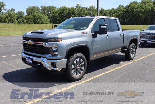 2025 Chevrolet Silverado 3500 LT