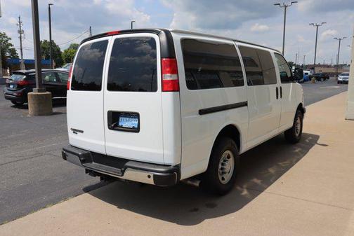 2023 Chevrolet Express 2500 RWD 2500 Regular Wheelbase LT