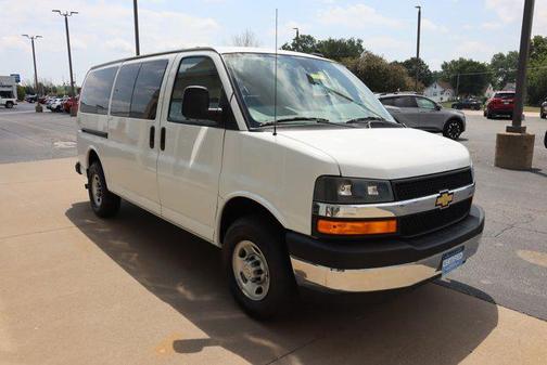 2023 Chevrolet Express 2500 RWD 2500 Regular Wheelbase LT