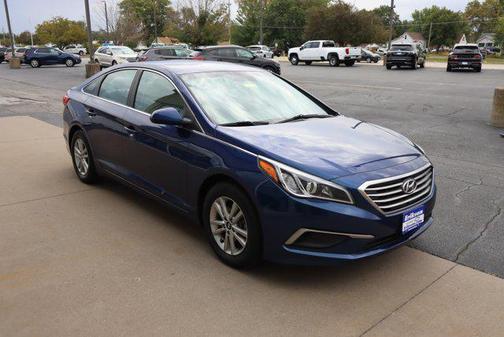2017 Hyundai SONATA Base