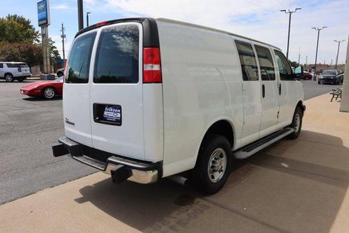 2022 Chevrolet Express 2500 RWD 2500 Regular Wheelbase WT